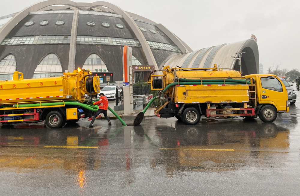 271月苑商场管道清淤