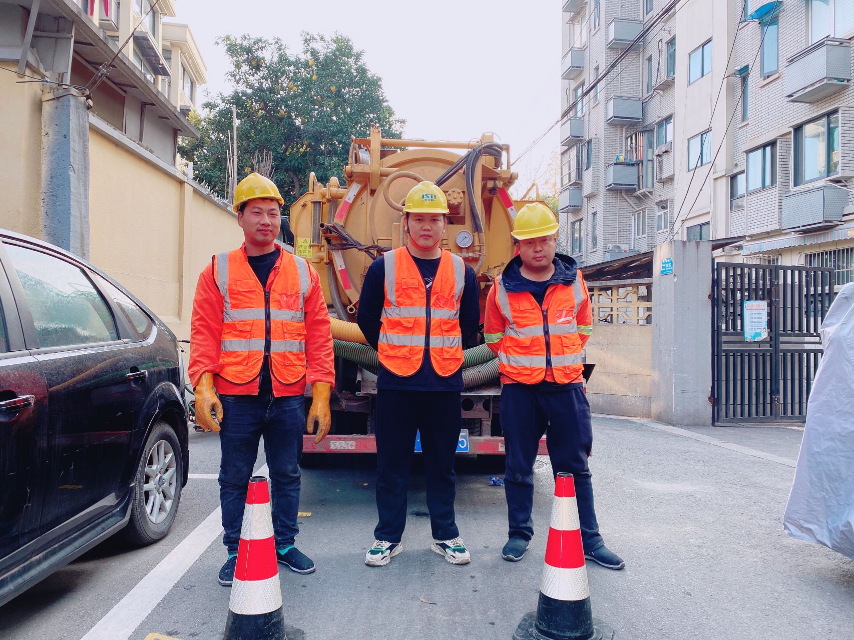 月苑南京某小区管道清淤检测施工