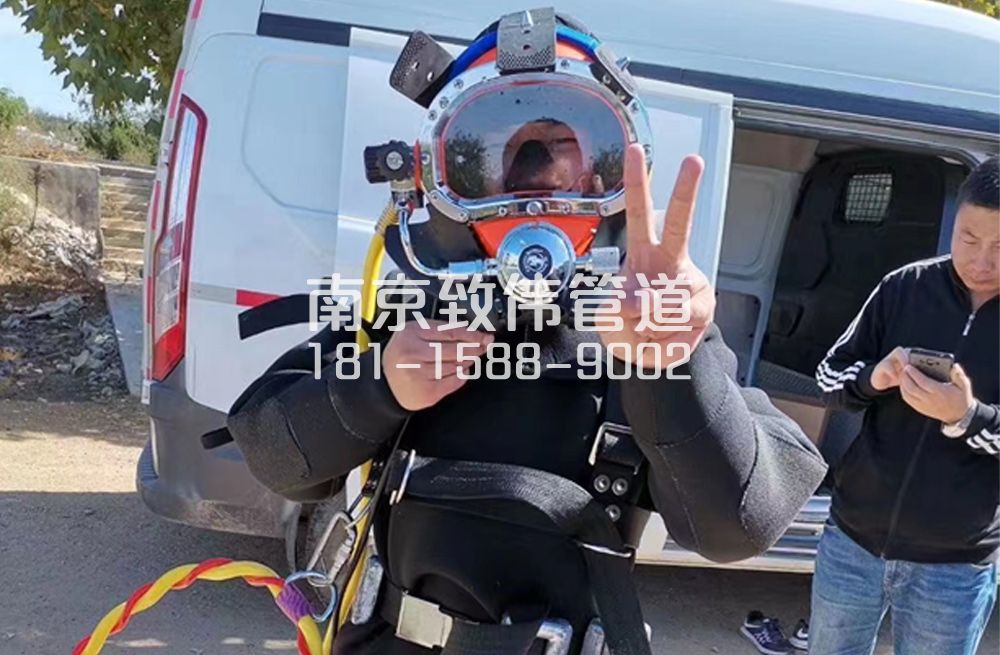 356月苑沉淀池清底